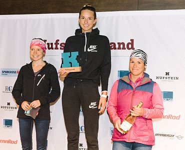 kufsteinerland-radmarthon-2019-siegerehrung-copyright-ofp kommunikation